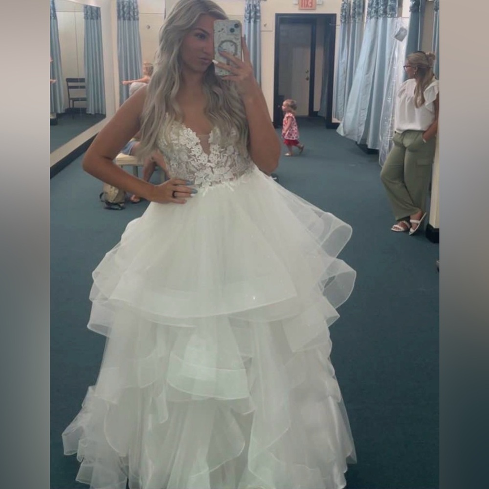 Alyce Paris Wedding Dress
